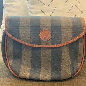 Vintage Fendi crossbody